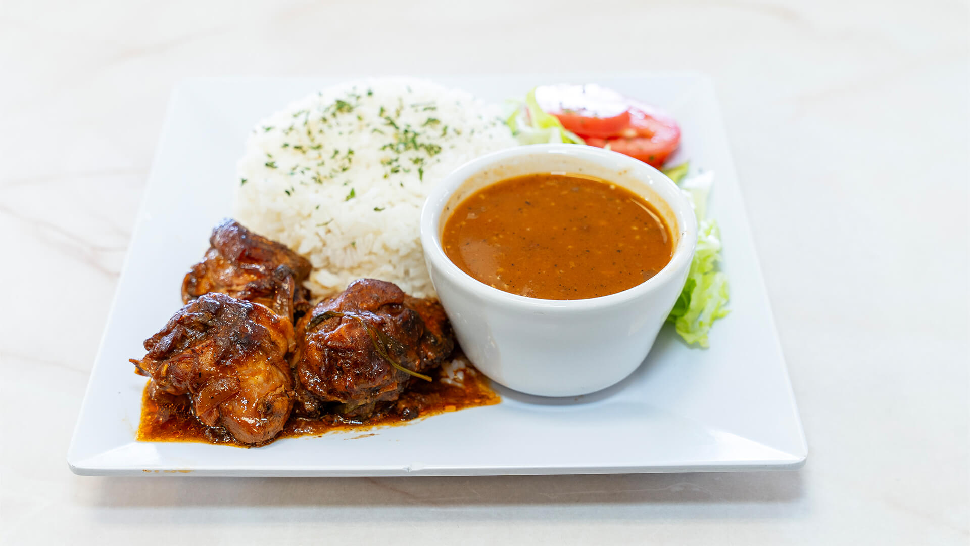 pena-bani-restaurant-under-new-management-dominican-food-roslindale-ma-0